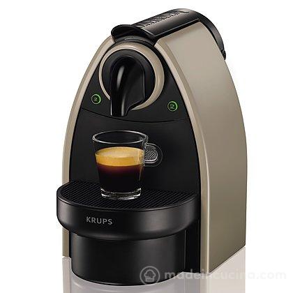 Macchina da caffè espresso a capsule Nespresso Essenza XN2140