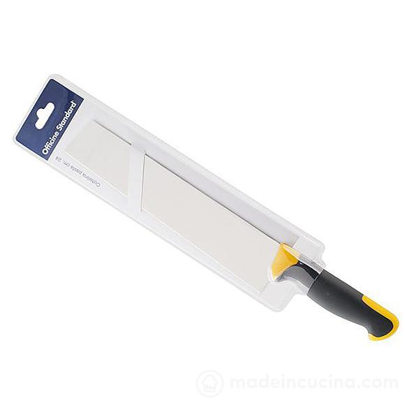 Coltello pasta con lama in acciaio